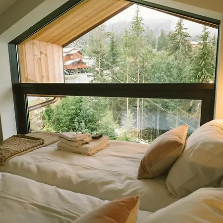 Chalet Chalet 360° - Ski In, Ski Out Courchevel