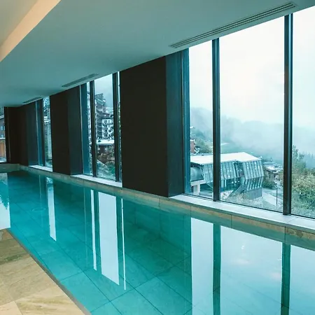Chalet 360° - Ski In, Ski Out Courchevel