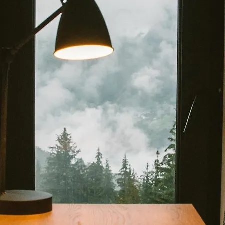 Chalet 360° - Ski In, Ski Out *