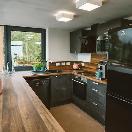 Chalet Chalet 360° - Ski In, Ski Out *