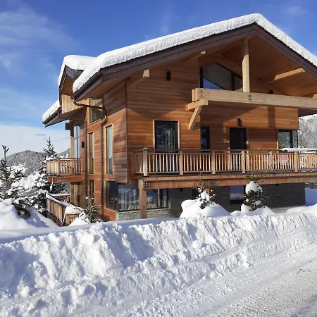 Chalet Chalet 360° - Ski In, Ski Out *