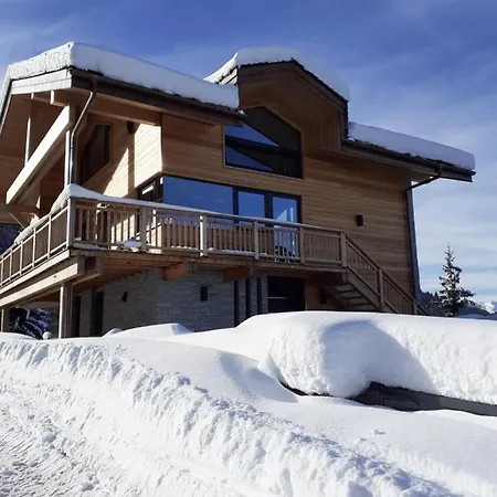 Chalet 360° - Ski In, Ski Out Courchevel
